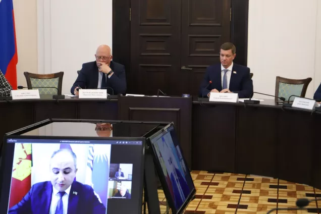 В кубанском парламенте рассмотрели обращение администрации и думы г. Геленджика о поправках в краевой закон