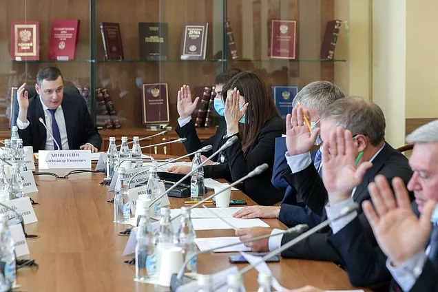 Депутаты ГД поддержали проект закона о штрафах для СМИ