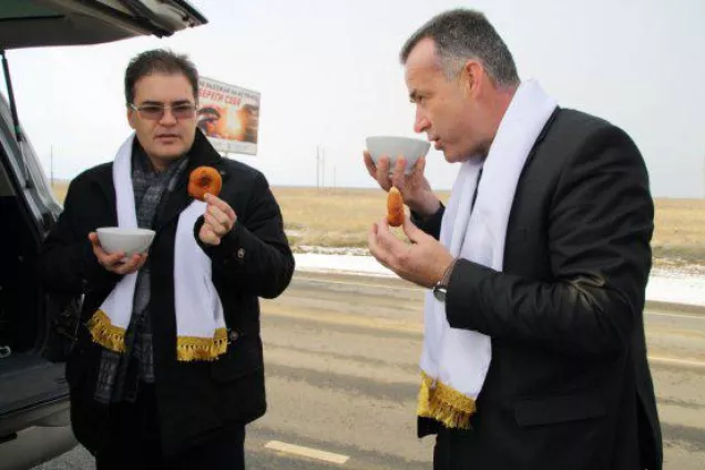 25 лет ! Народный Хурал Калмыкии  встречает гостей