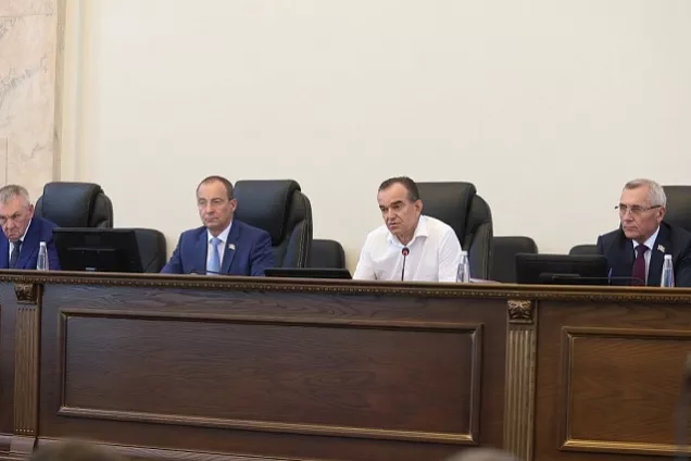 Законодатели Кубани утвердили меры поддержки для участвующих в защите госграницы граждан