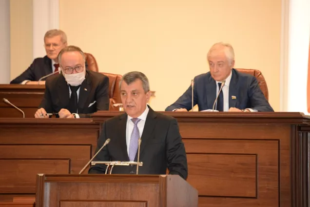 На 49-е заседании Парламента РСО-Алания избран Глава республики