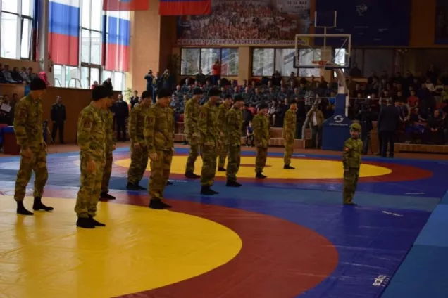 Сергей Колбин приветствовал участников соревнований по панкратиону