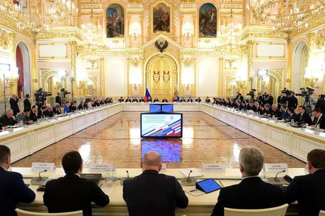 Президиум Госсовета обсудил  вопросы подготовки высококвалифицированных кадров