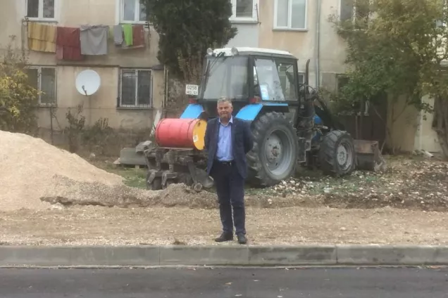 РАБОТА В ОКРУГЕ. Михаил Чалый встретился с жителями улицы Рабочая