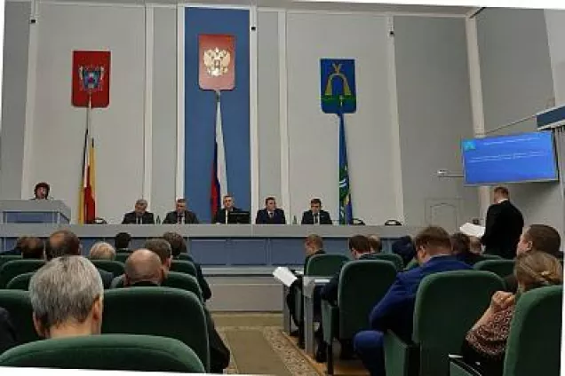 Борис Вальтер принял участие в работе Батайской городской Думы