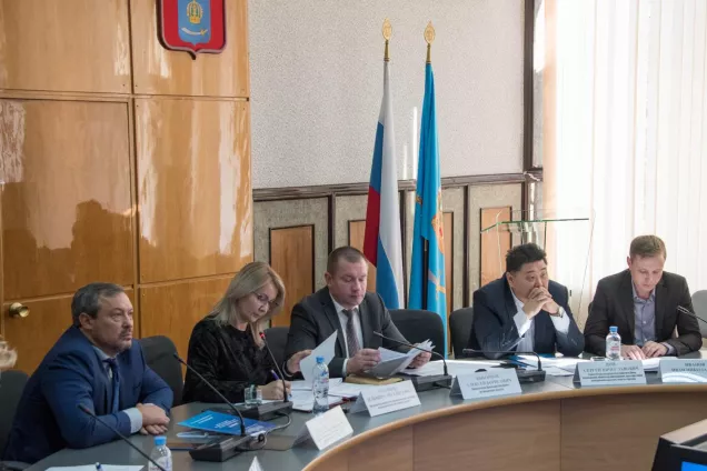 Для перехода на односменный  учебный процесс необходимо строительство 30 школ