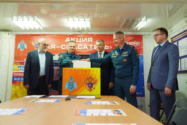 Депутаты Астраханской области приняли участие в  старте акции «Я - спасатель»