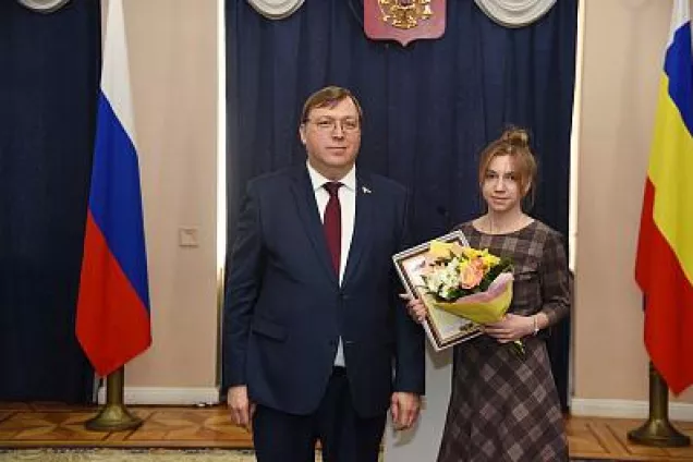 Александр Ищенко поздравил донских журналистов с Днем российской печати