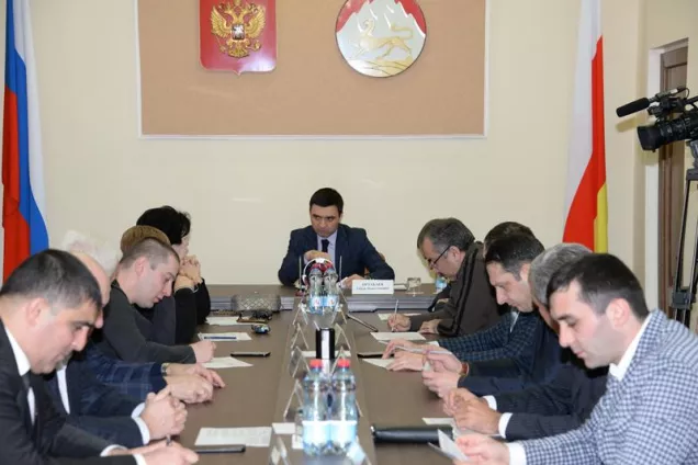 Заседание комитета по законодательству, законности и местному самоуправлению