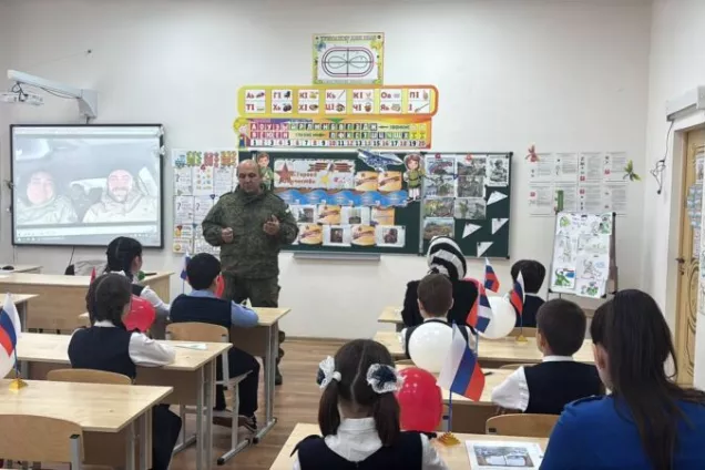 Депутаты Ингушетии призвали ребят поделиться добрыми пожеланиями с бойцами СВО