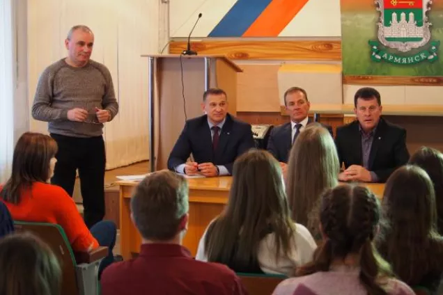 Виталий Шатунов: «Северный Крым должен стать привлекательным для молодежи».