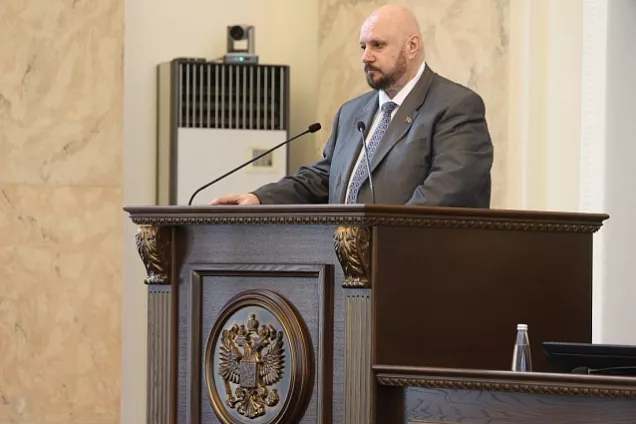 Сессия ЗСК одобрила доклад о состоянии краевого законодательства за 2022 год