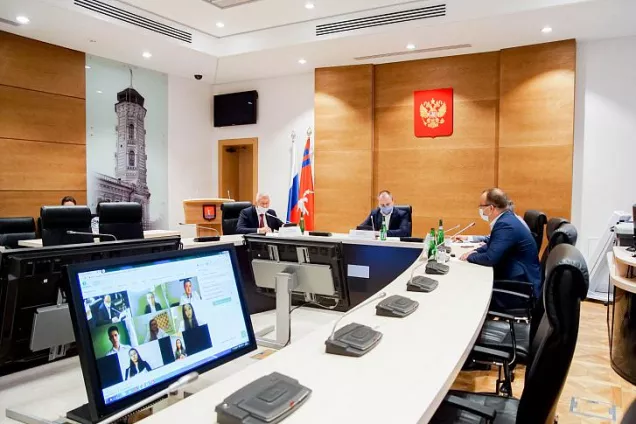 В областной Думе прошло заседание Молодежного парламента