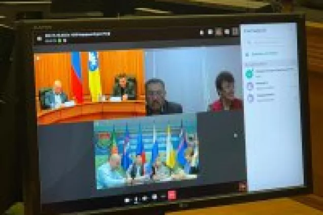 Депутаты Калмыкии и Совет Антрацитовского МО ЛНР обсудили дальнейшее укрепление сотрудничества