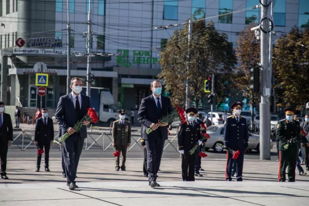 Вениамин Кондратьев и Юрий Бурлачко почтили память героев-освободителей Кубани