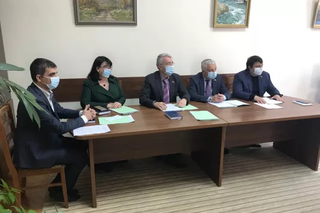 Депутаты ЗСК обсудили вопросы развития нравственности и гражданского общества