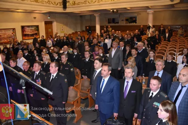 ФОТОРЕПОРТАЖ. Судебные приставы Севастополя отмечают профессиональный праздник