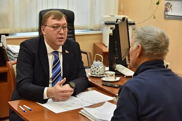 Председатель донского парламента Александр Ищенко провел очередной прием граждан