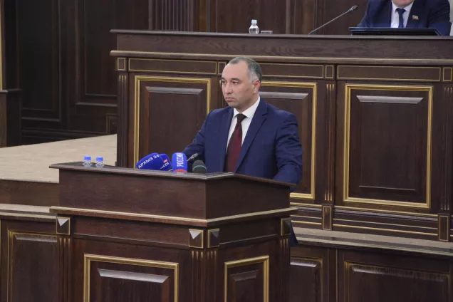 Парламентарии Карачаево-Черкесии расширили меры поддержки многодетных семей