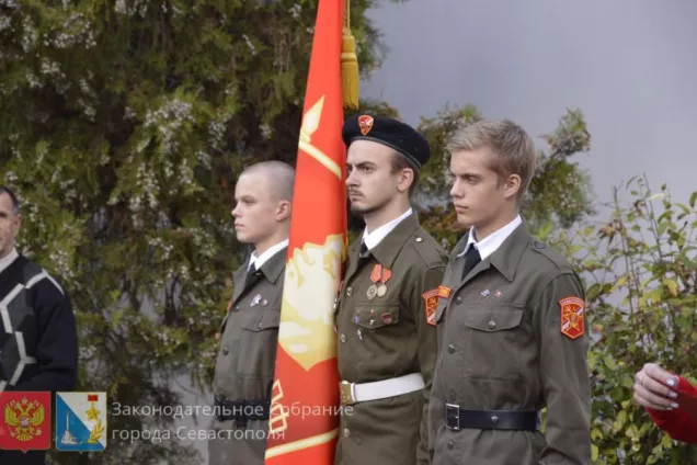 Севастопольские комсомольцы отметили 101 год со дня создания ВЛКСМ
