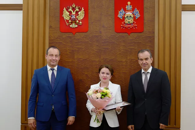 Власти Кубани наградили лучших медработников края