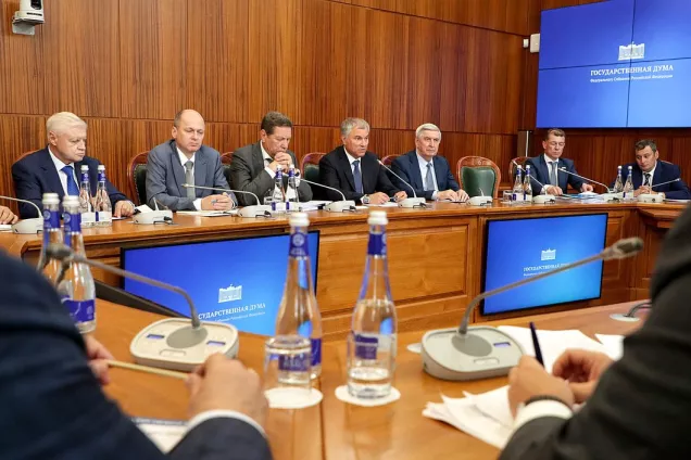 На  выездном заседании Совета ГД обсудили развития Калининградской области