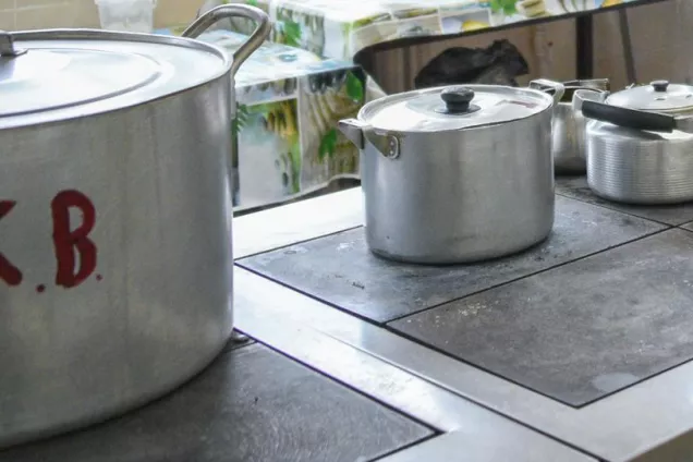 В Госдуму внесен законопроект о бесплатном двухразовом питании детей-инвалидов в школах