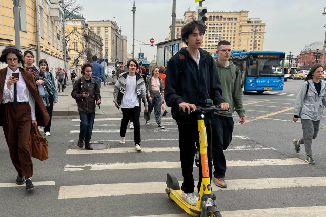 Принят в первом чтении законопроект о штрафах для водителей электросамокатов