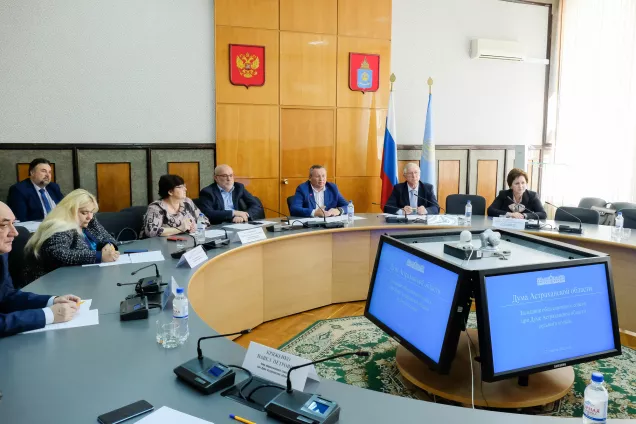 И. Мартынов.Представители общественности должны участвовать в процессе работы над наиболее значимыми законопроектами