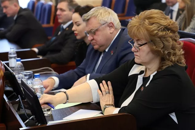 Детям-сиротам на Кубани будут выдавать сертификаты на жилье