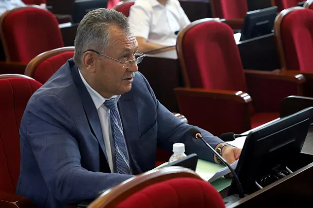 Кубанские законодатели обсудили безопасность пассажиров общественного транспорта