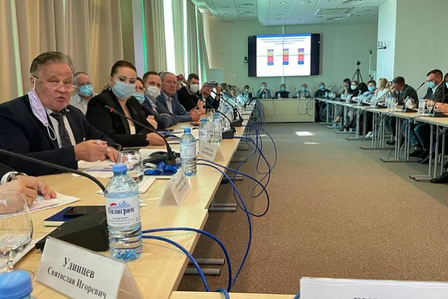 Кубанские парламентарии приняли участие в стратегической сессии «Индустрия детского отдыха 2022»