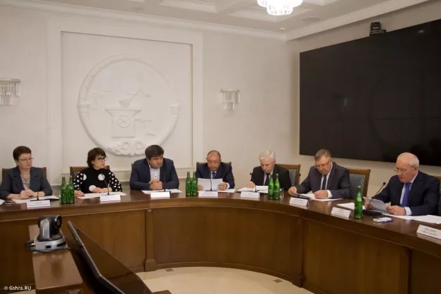 Ключевым вопросом расширенного заседания профильного комитета Парламента Адыгеи стало рассмотрение во втором чтении  республиканского бюджета на предстоящий период