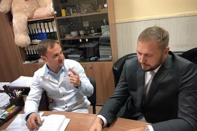 Сергей Замиховский провел рабочую встречу с главным врачом детской поликлиники № 18
