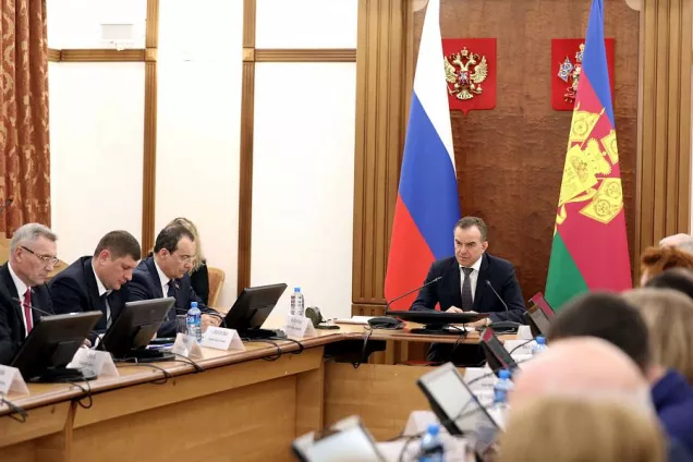На заседании оперативного штаба обсудили первоочередные меры по устойчивому развитию экономики региона