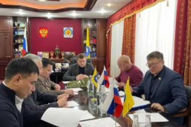 Парламентарии Калмыкии обсудили план законотворческой работы