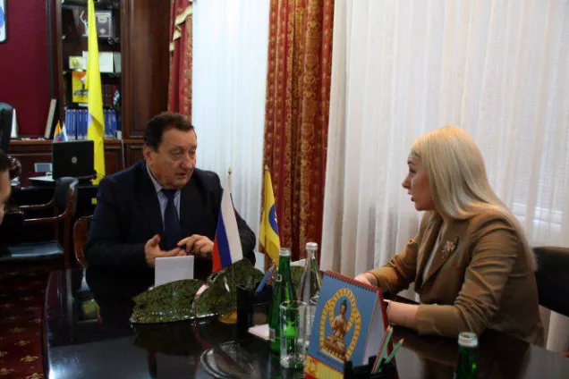 
Анатолий Козачко провел встречу с молодогвардейцами