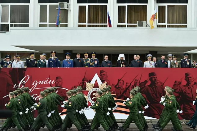 Власти Кубани пообщались с ветеранами и поздравили их с 76-й годовщиной Победы в Великой Отечественной войне.