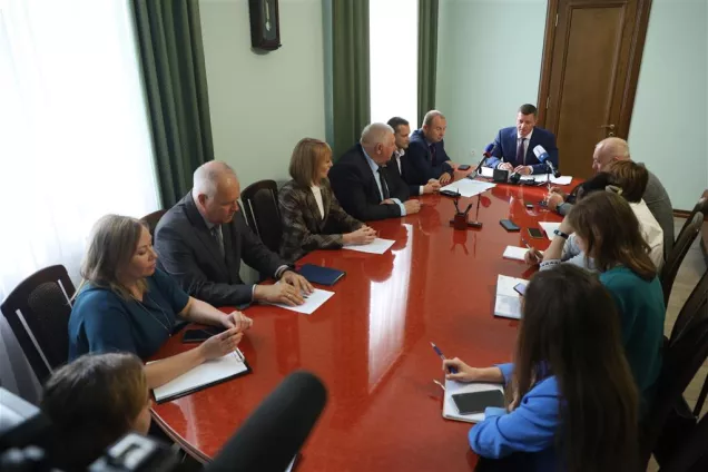 Комитет ЗСК по вопросам имущественных и земельных отношений рассказал о планах работы