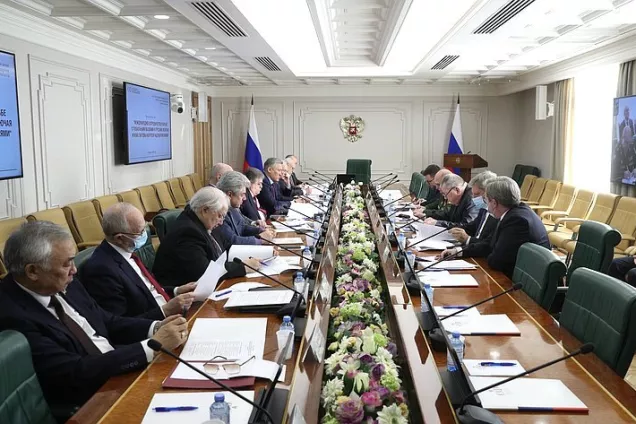 Сенаторы обсудили межпарламентское сотрудничество в борьбе с глобальными вызовами и угрозами