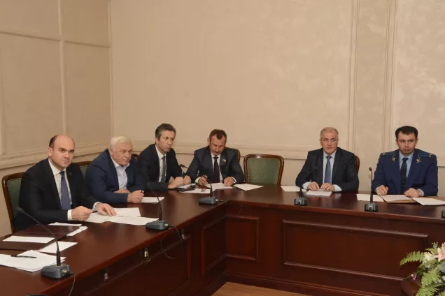 В Парламенте КЧР обсудили вопросы бюджетной политики