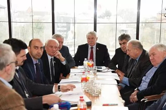 Донские депутаты считают необходимым внести изменения в проект федерального закона о виноградарстве