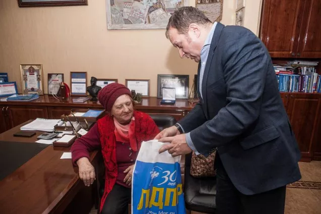 Илья Журавлёв решает реальные проблемы севастопольцев