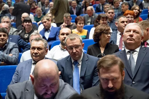 Депутаты ЗСК поздравили энергетиков Кубани с профессиональным праздником