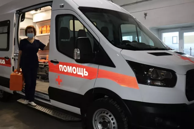 Председатель парламента Кубани Юрий Бурлачко поздравил работников скорой медицинской помощи