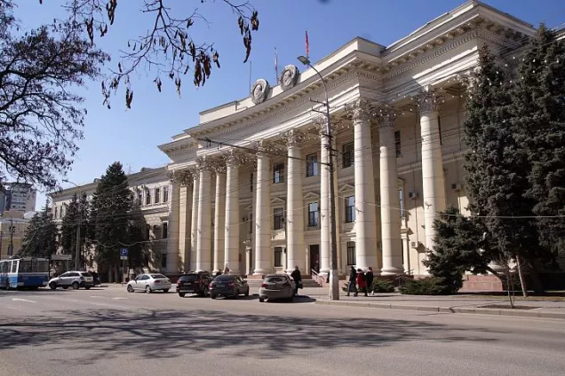 Власти Волгоградской области увеличат финансирование региональных и национальных проектов