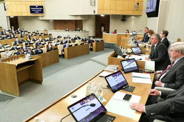 Вячеслав Володин: задача государства - поддержать граждан, семьи с детьми, помочь преодолеть проблемы бизнесу 