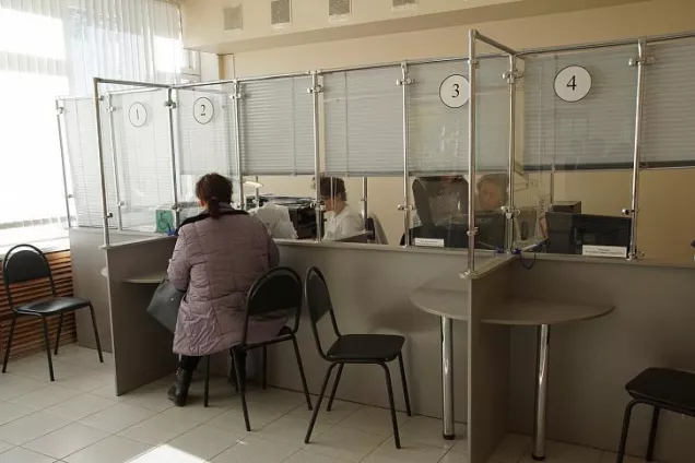 Для постановки в очередь на жилье потребуется меньше справок