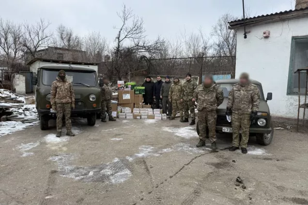 Депутаты Дона передали автомобили повышенной проходимости «УАЗ» и «Нива»  в зону СВО
