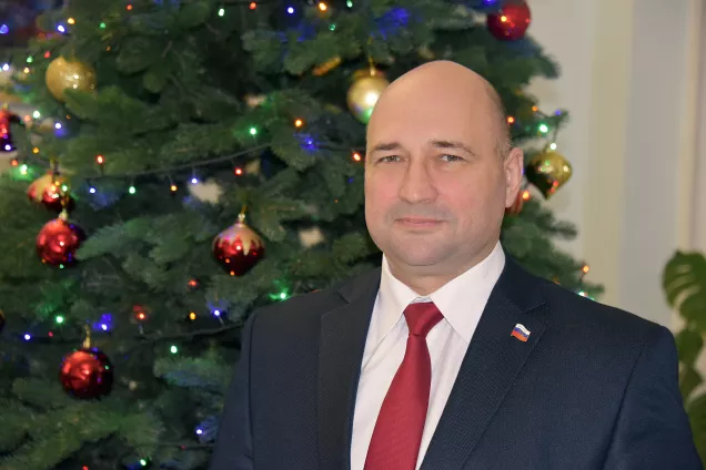 Председатель ЮРПА Владимир Немцев поздравил законодателей Юга РФ с Новым годом и Рождеством